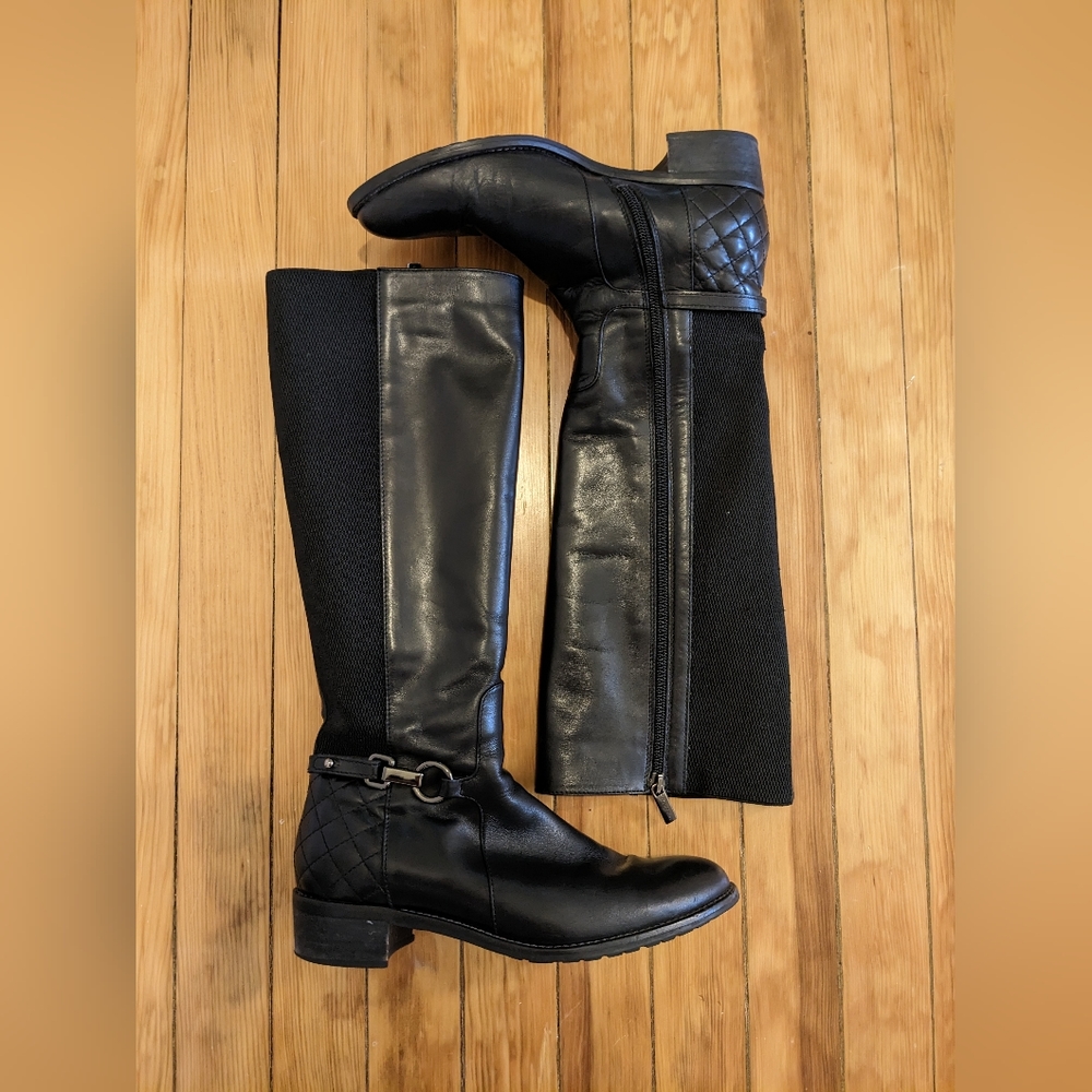 Aquatalia Oralie Boots Leather side Zip Size 8